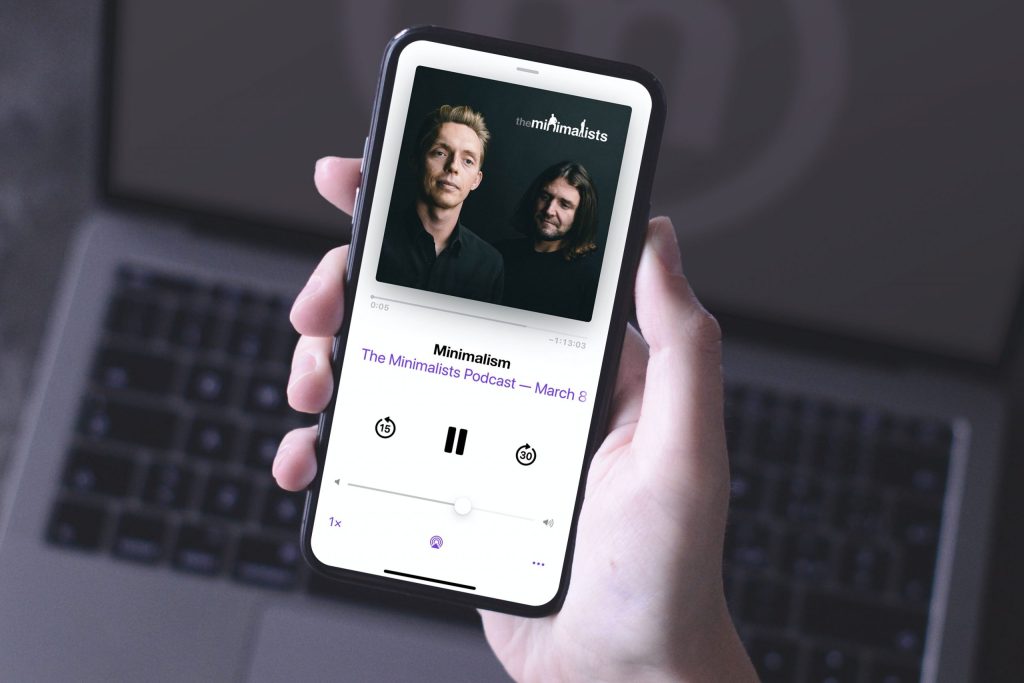 Episode 406 of The Minimalists Podcast: Traveling and Minimalism Topics