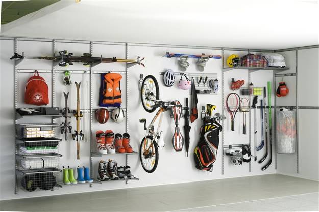 How To Declutter And Organize Your Garage