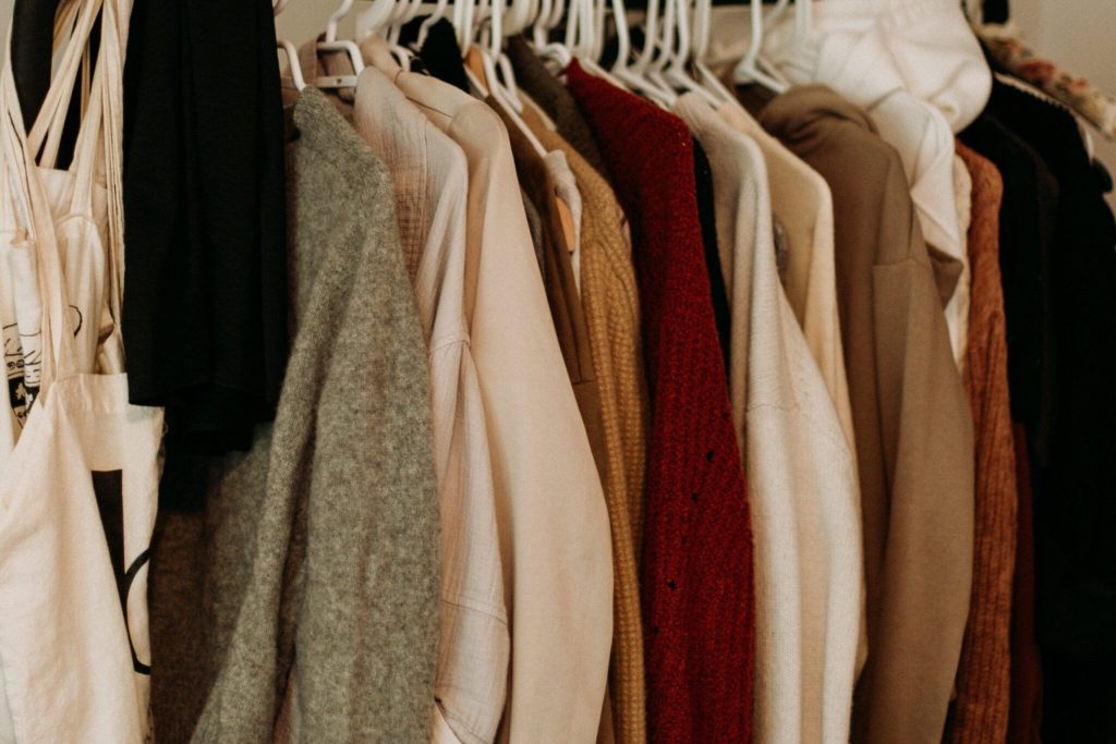 The Ultimate Guide to Creating a Minimalist Closet